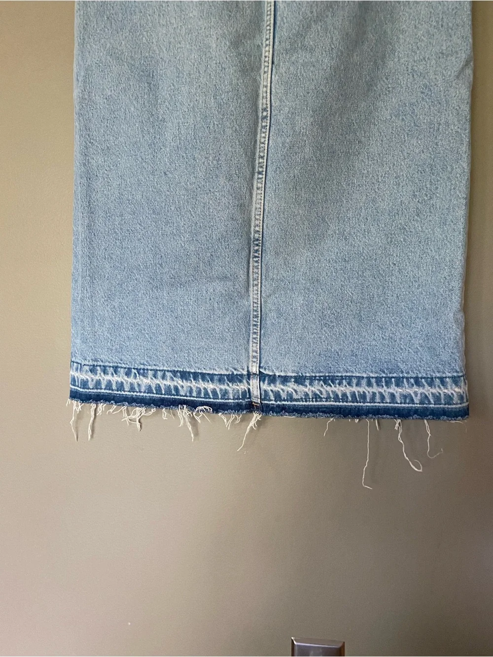 ZARA High Rise Light Wash Denim Midi Skirt Raw Hem Front Slit Size Small